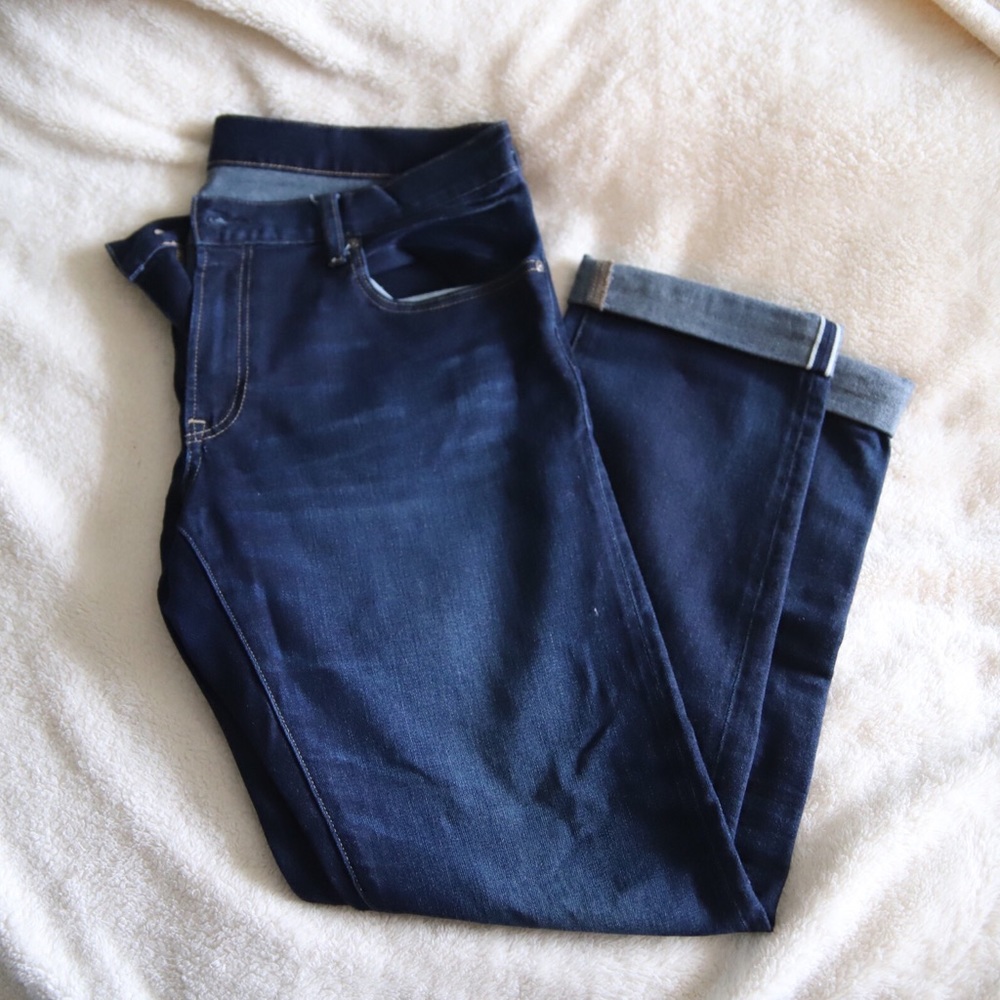 Uniqlo Dark Wash Men’s Stretch Selvedge Jeans